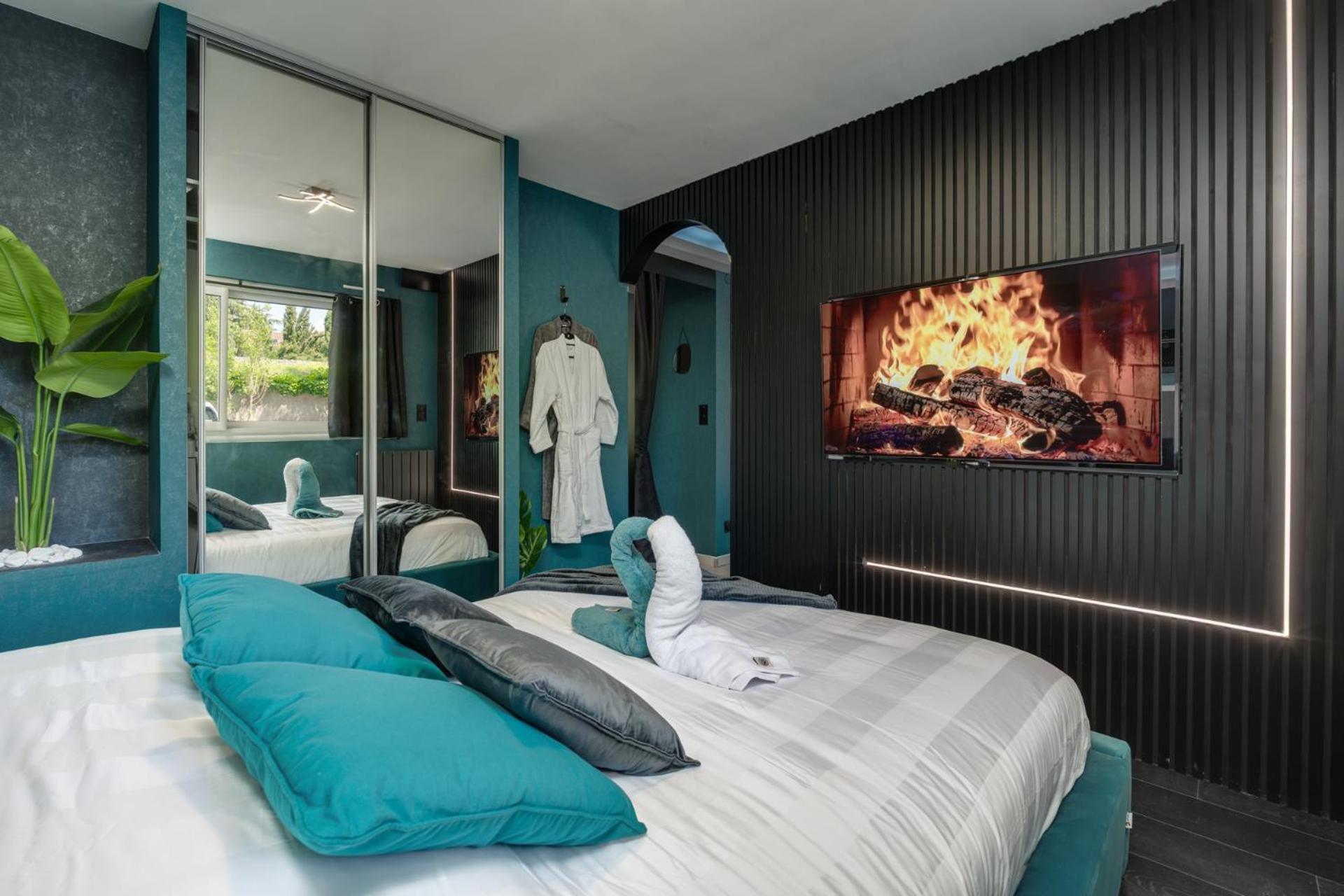 Room, Avec Privatif Apartamento *